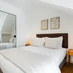 Guestready - Vanzeleres Collection